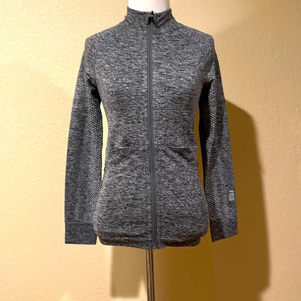 FIGS On-Shift Contour Knit jacket ✅limited edition✅